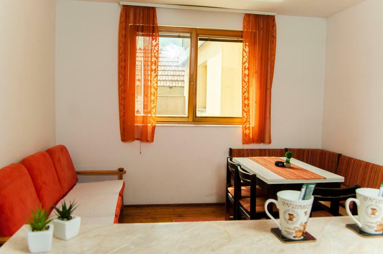 Apartmani Aa サラエヴォ エクステリア 写真