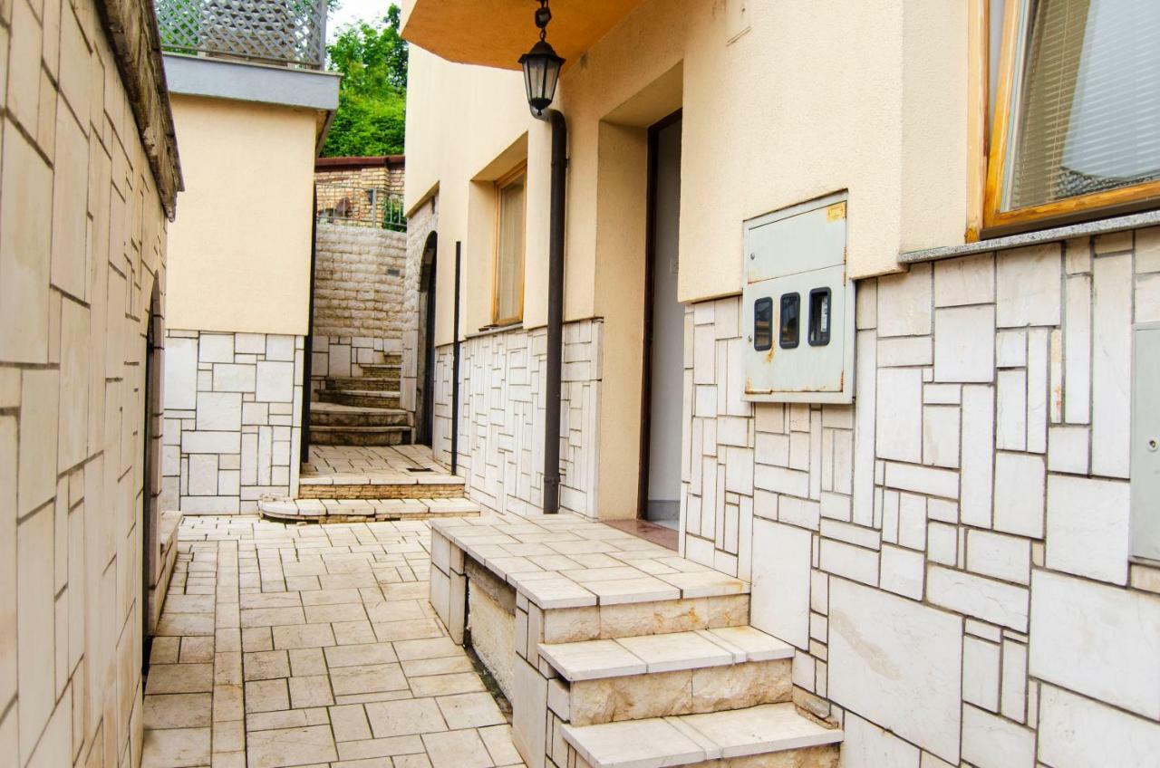 Apartmani Aa サラエヴォ エクステリア 写真